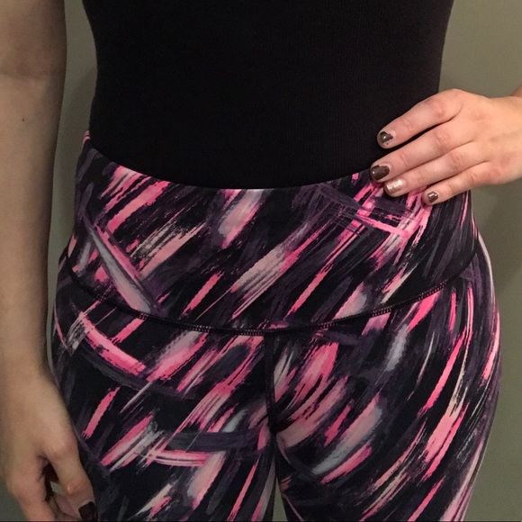 Victoria's Secret Pants - VSX SPORT KNOCKOUT legging